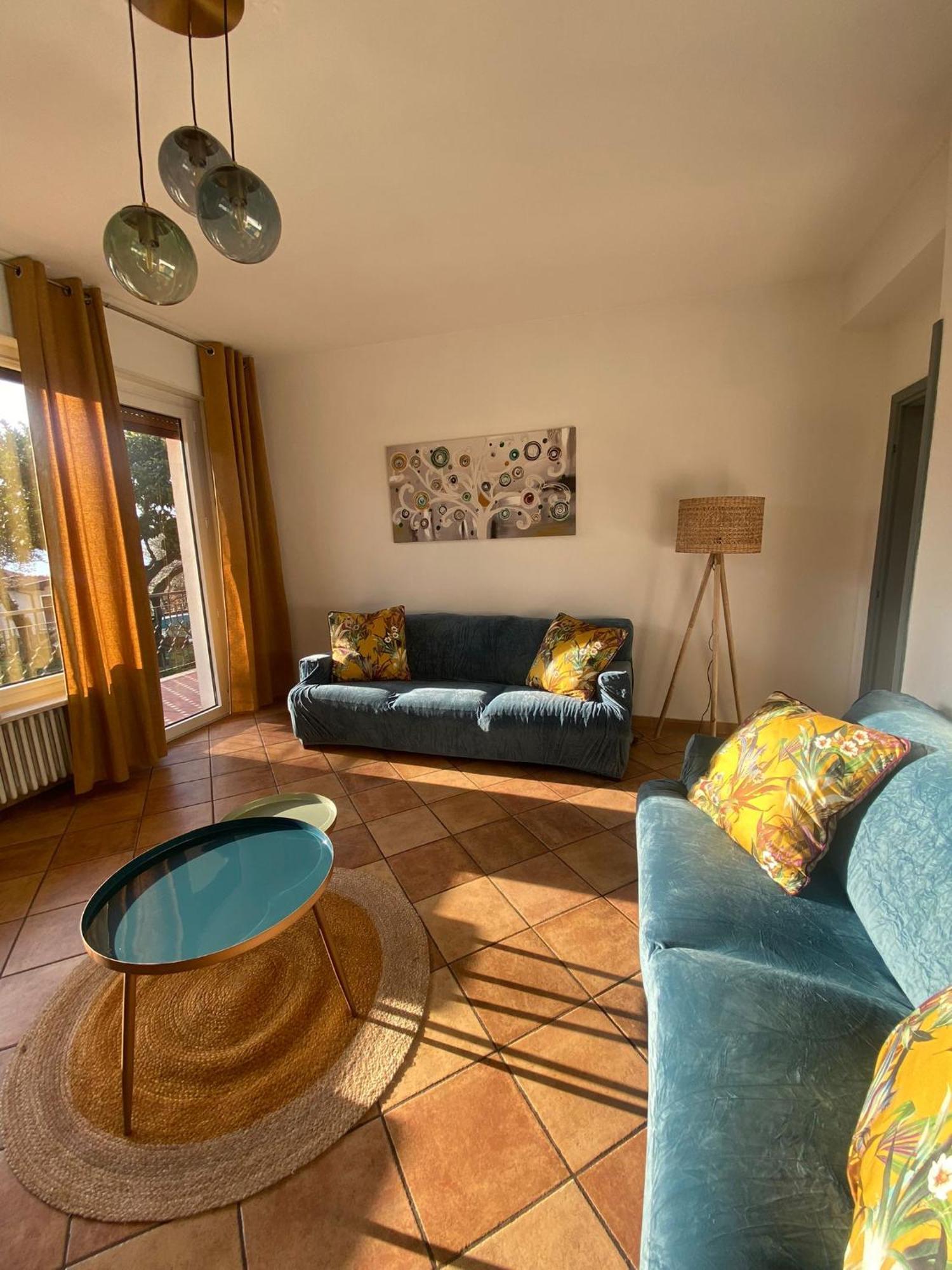 Oma Margareta Apartment Limone sul Garda Exteriör bild