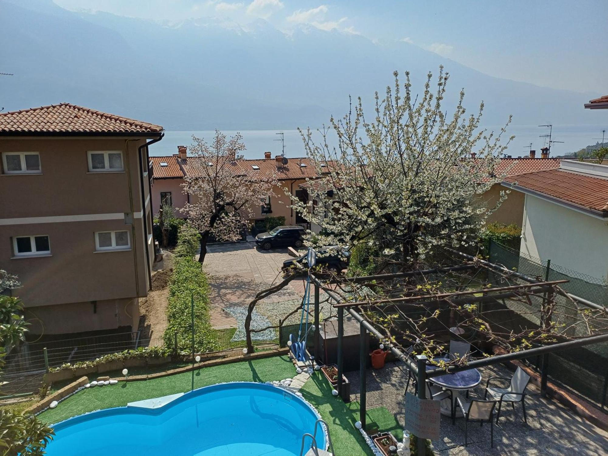 Oma Margareta Apartment Limone sul Garda Exteriör bild