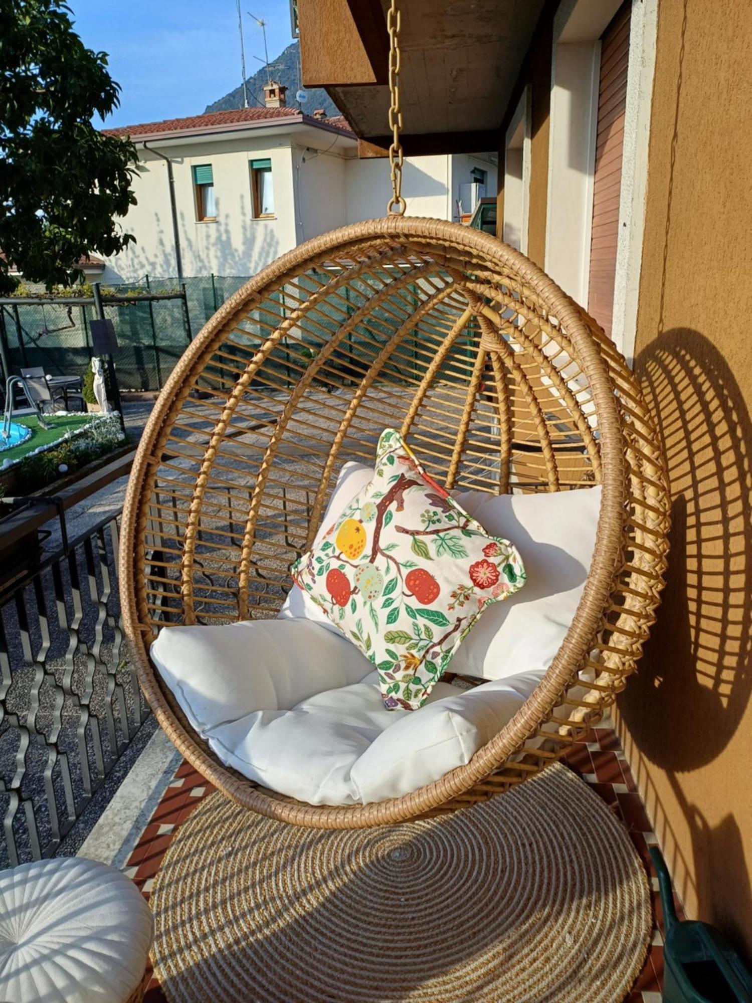 Oma Margareta Apartment Limone sul Garda Exteriör bild